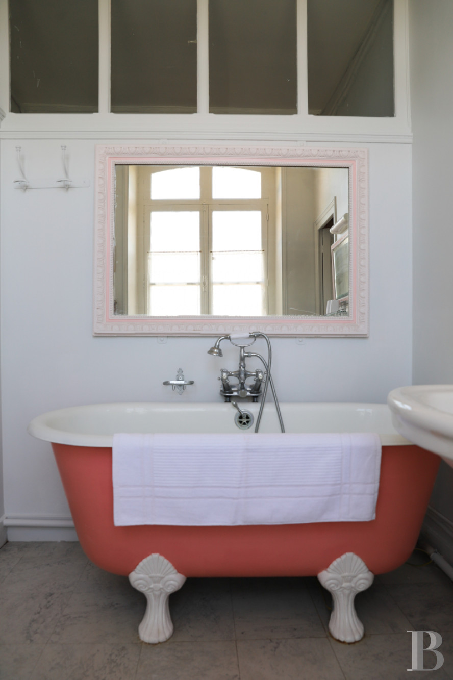 A 19th-century château by the Cisse river, south-west of Blois in the Loir-et-Cher region - photo  n°35